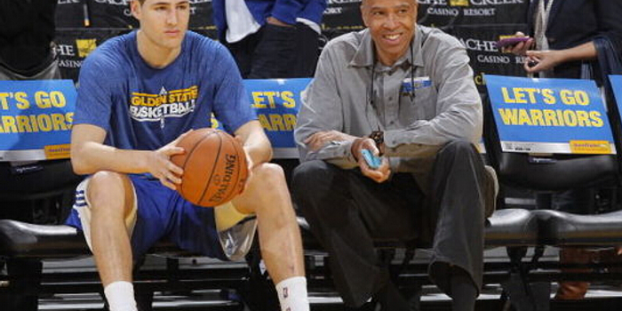 乌度卡：杜兰特如今更愿意领导队友承担责任，他一直追求伟大（乌度卡：杜兰特现在更主动带队扛责，始终追求伟大）