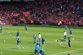 爱尔兰主帅：命运掌握在自己手中，不便提前透露首发阵容（爱尔兰主帅：我们掌控命运，首发阵容暂不公开）