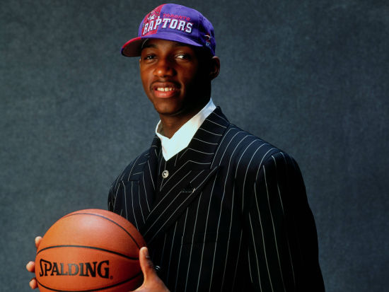 半场战报：科莫0-0卡利亚里（半场快讯：科莫与卡利亚里战成0-0）