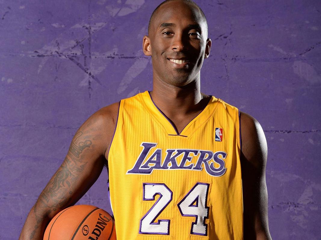 每体：库库离开巴萨因为不被信任，巴尔韦德当时看好米兰达（每体：库库因得不到信任离开巴萨，巴尔韦德当时更青睐米兰达）